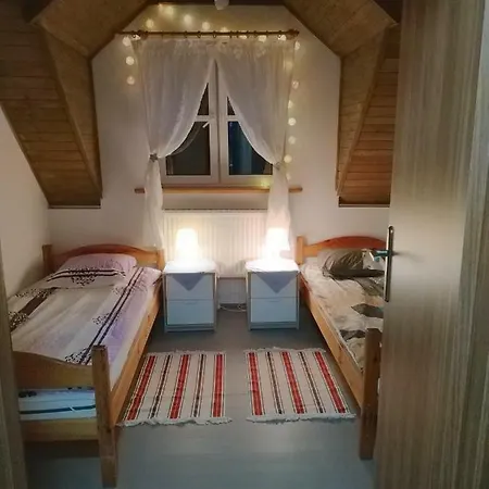 Mandarynkowy * Dębki